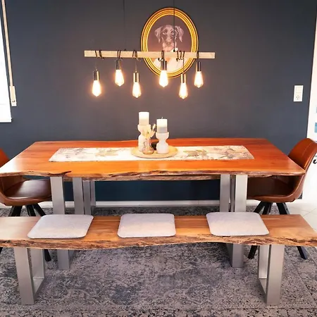 Sohana Lifestyle I Leilani's & Saskia's I Apartment Rust